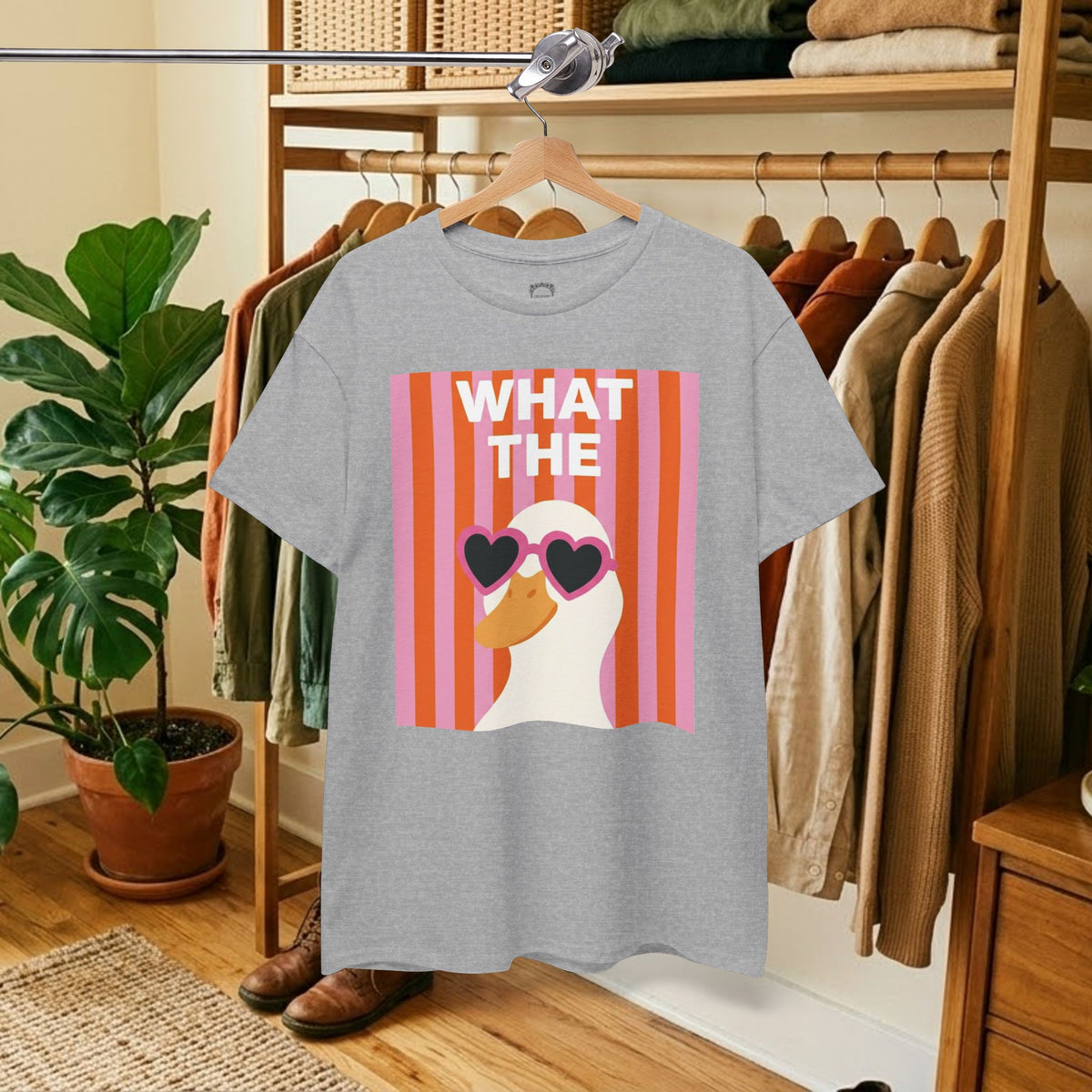 Sport grey cotton graphic tee with 'WHAT THE' retro heart sunglasses print