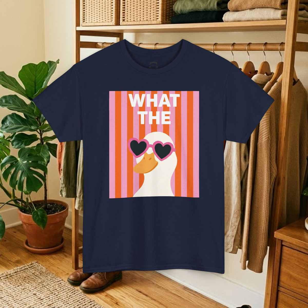 Navy graphic T-shirt with retro heart sunglasses face front print