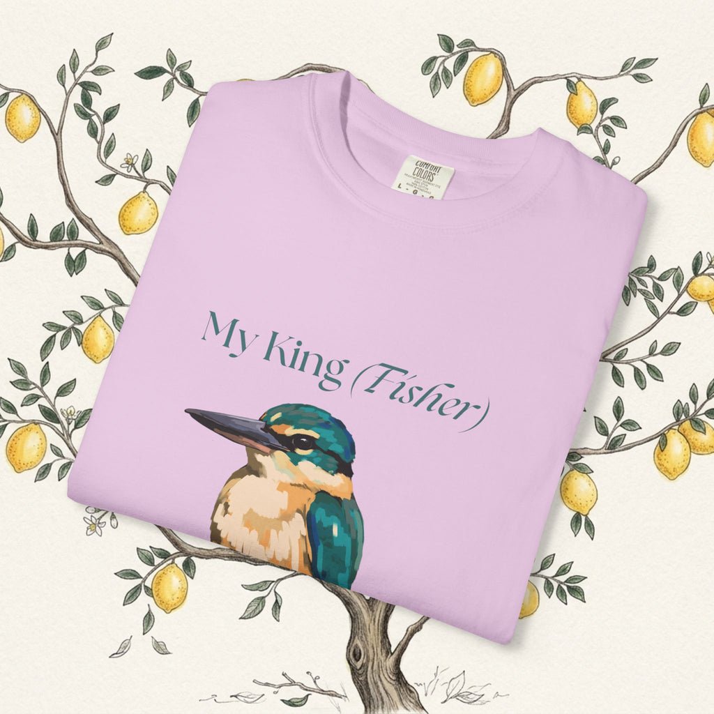 Lavender crewneck t-shirt with kingfisher graphic and script text
