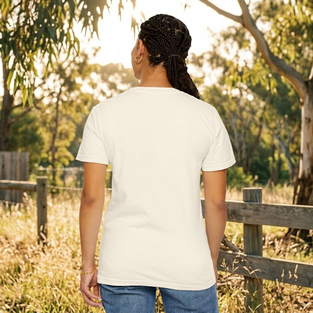 White crewneck T-shirt with plain back