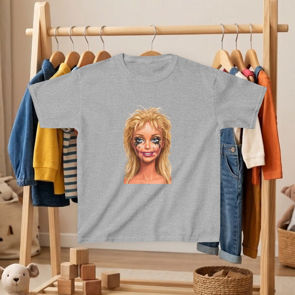 Kids' T-shirt in medium gray with blonde doll portrait graphic on front